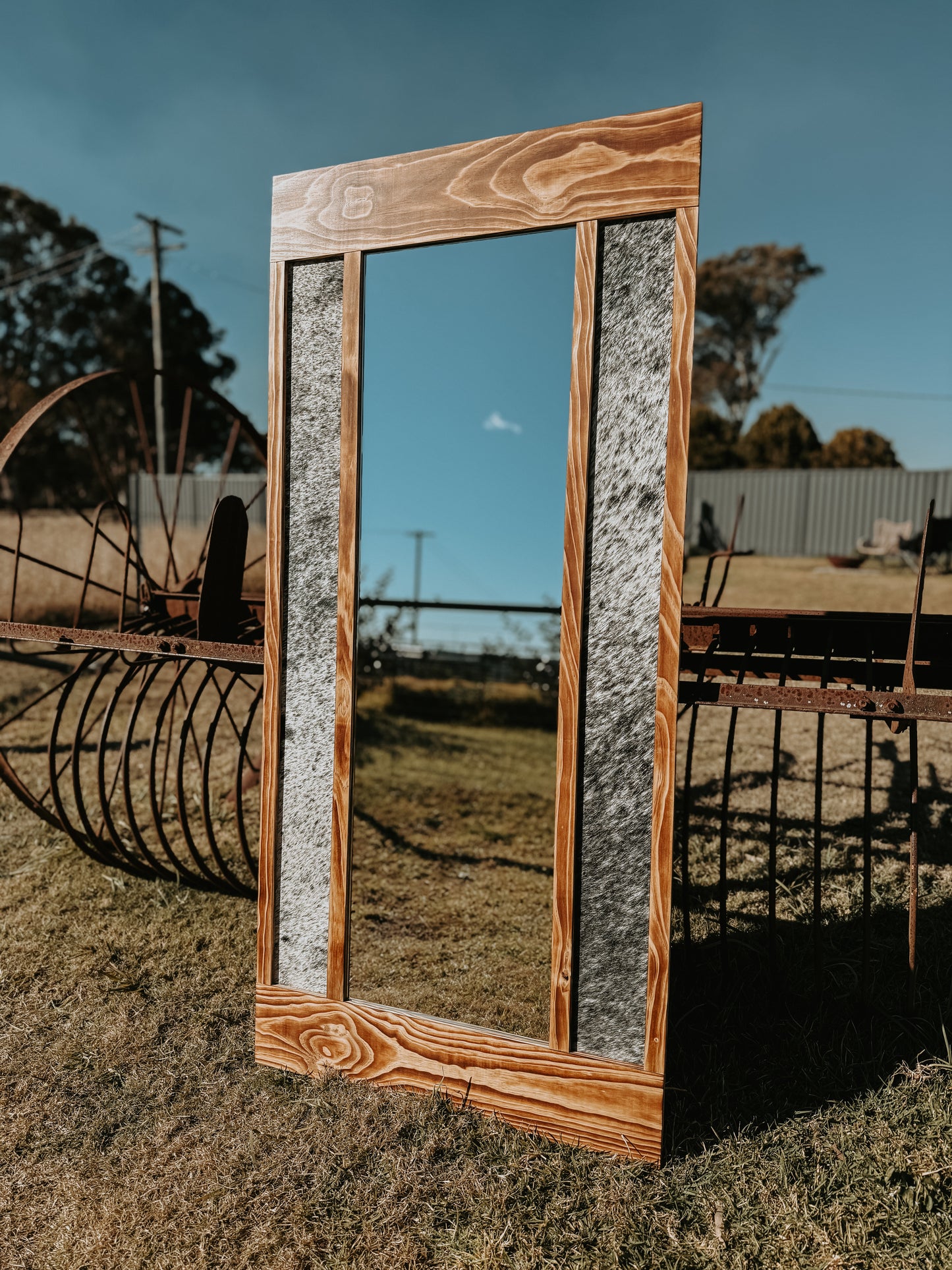 Hide 'n Reflect Signature Mirror